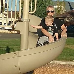 Meet your Posher, Debbie